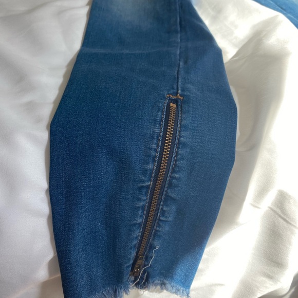 Tommy Hillfiger Women’s Skinny Jeans - Picture 2 of 5